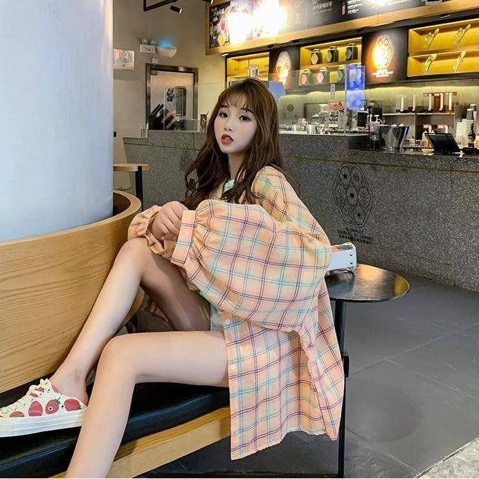 Plaid Shirt with Balloon Sleeves