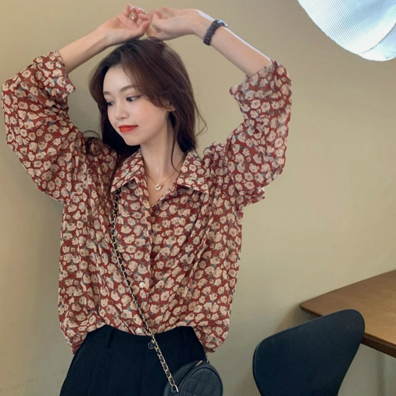 Longsleeved Blouse With Floral Pattern