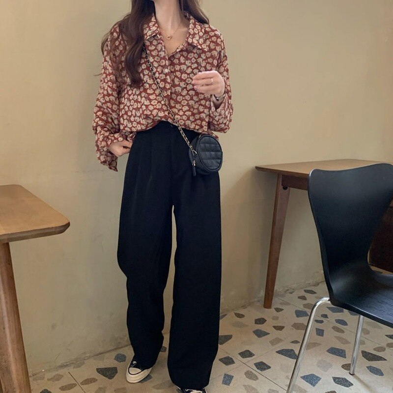 Longsleeved Blouse With Floral Pattern