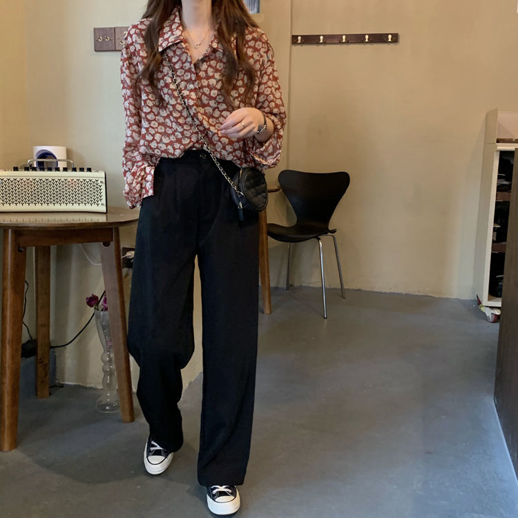 Longsleeved Blouse With Floral Pattern