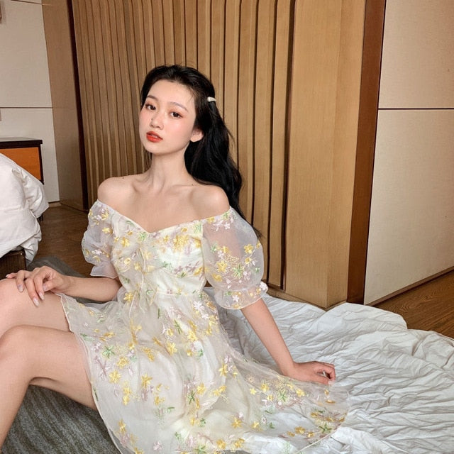 Puffy Off-The-Shoulder Dress/Blouse With Floral Mesh Layer