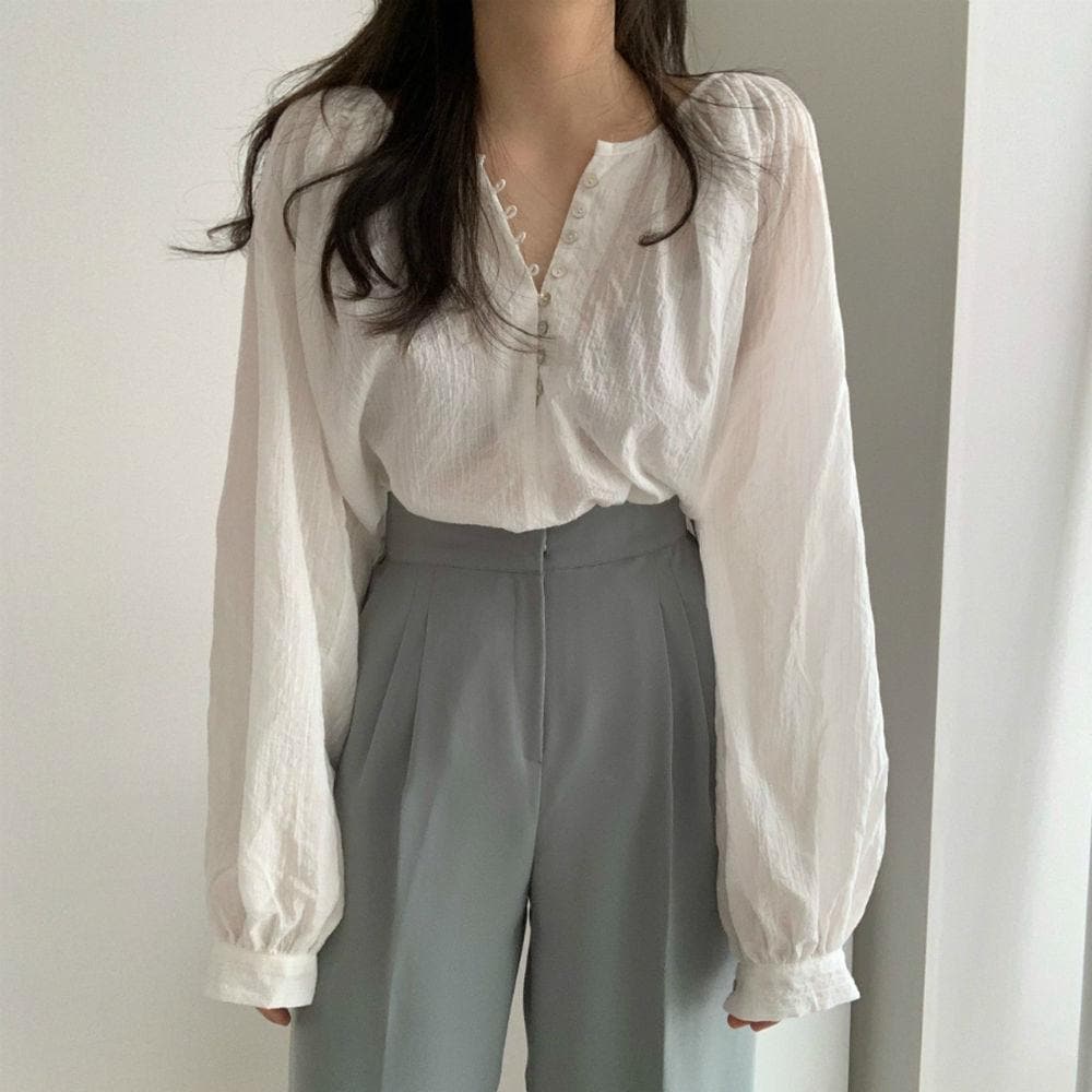 Longsleeved Blouse With Buttons