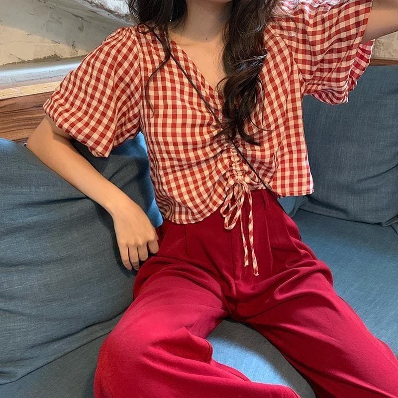 Checkered Blouse With V-Neck And Adjustable Length