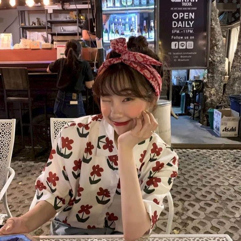 Button-Down Blouse With Short Sleeves And Floral Print