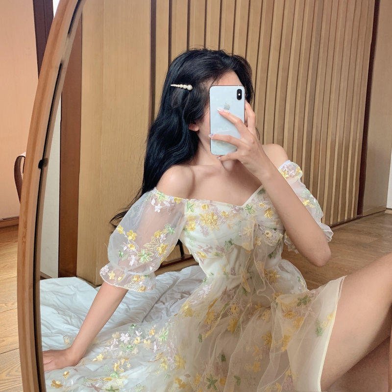 Puffy Off-The-Shoulder Dress/Blouse With Floral Mesh Layer
