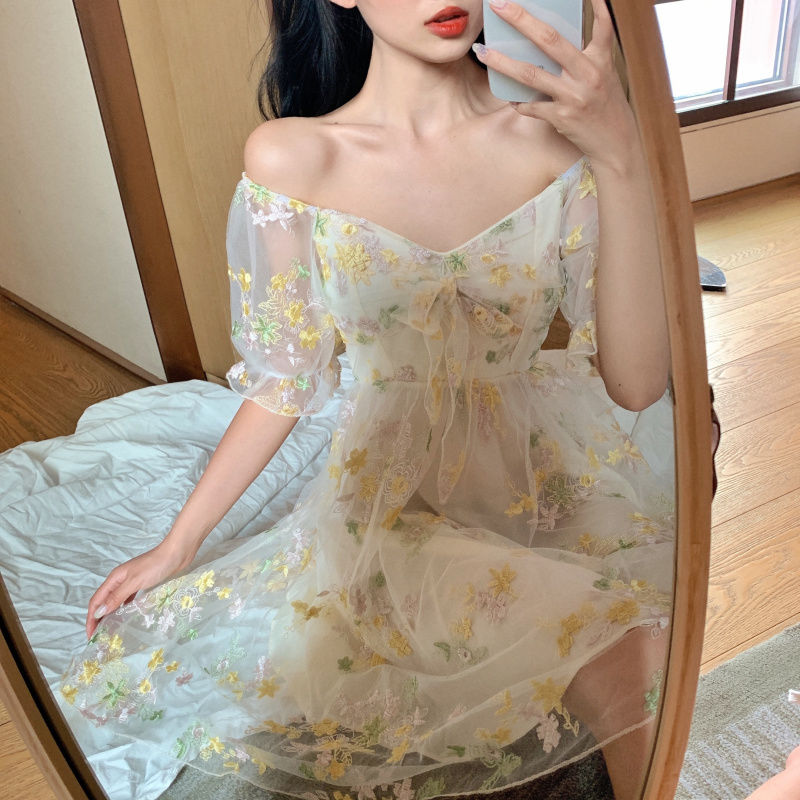 Puffy Off-The-Shoulder Dress/Blouse With Floral Mesh Layer