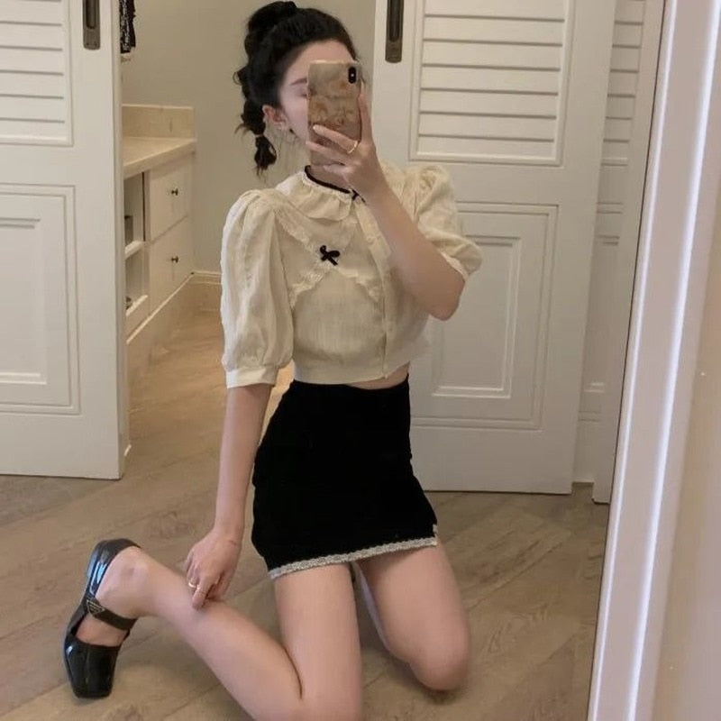 Button-Down Blouse With Puff Sleeves And Ribbons