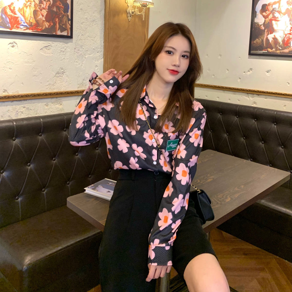 Button-Down Blouse With Floral Print And Turn-Down Collar