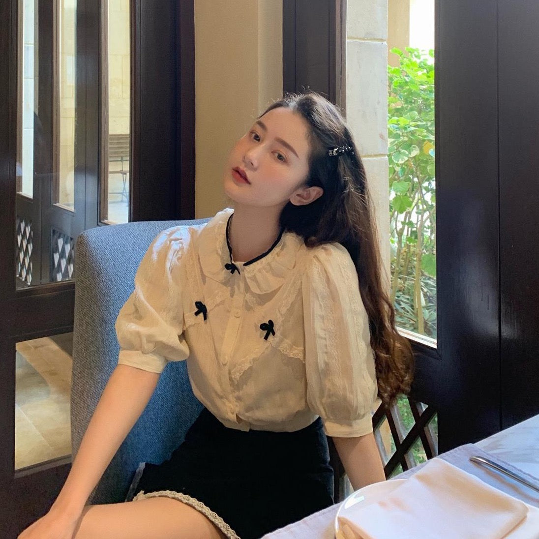 Button-Down Blouse With Puff Sleeves And Ribbons